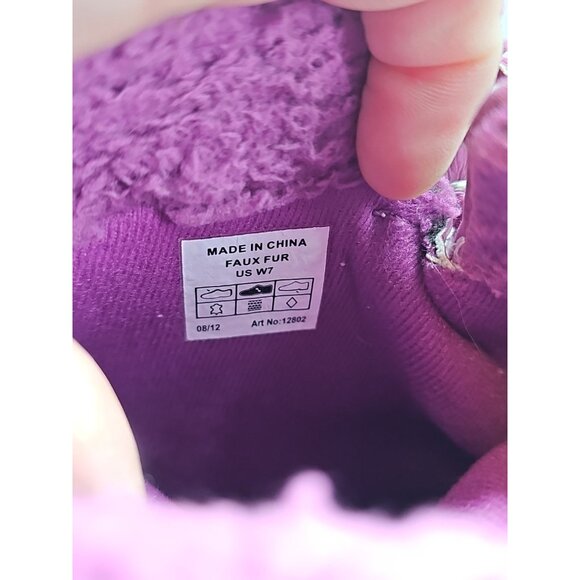 CROCS Winter Snow Waterproof Faux Fur Purple Boots Women's Size 7 - Picture 5 of 6